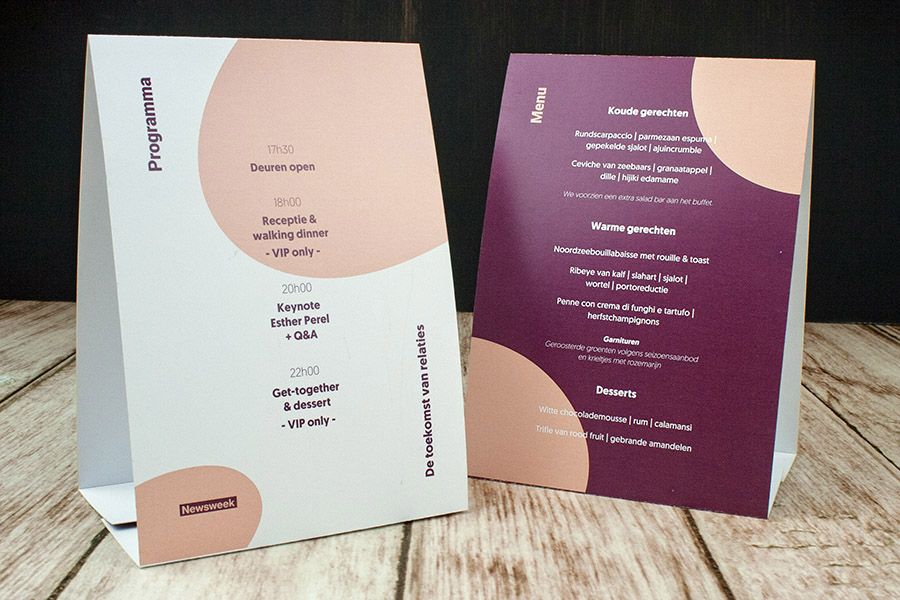 Tafelstaanders worden vaak als menukaart of lijst met suggesties gebruikt.